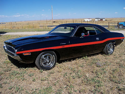 Dodge : Challenger Coupe  1970 dodge challenger 440 triple black excellent condition