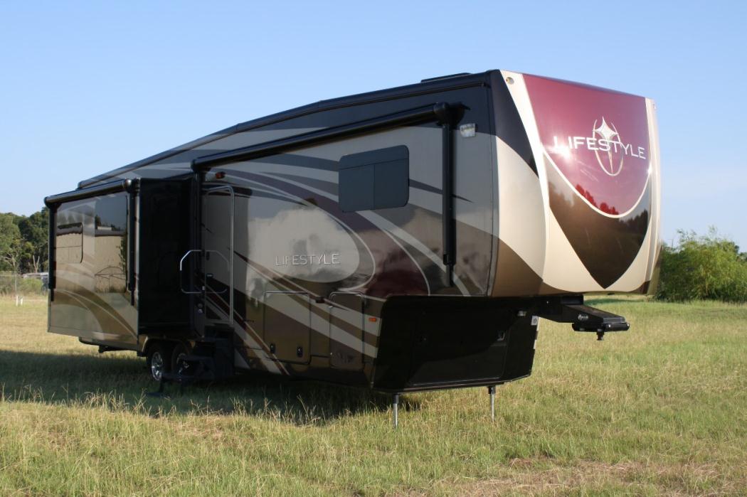 2015 Lifestyle Luxury Rv Chris Peeler Special!!! Lowset Price In