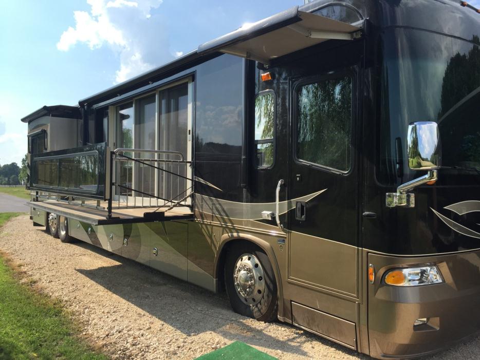 2007 Country Coach 470 Allure