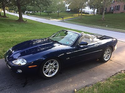 Jaguar : XK8 Base Convertible 2-Door 2001 jaguar xk 8 base convertible 2 door 4.0 l