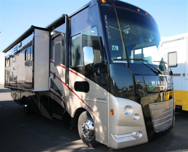 2013 Winnebago VISTA 27N