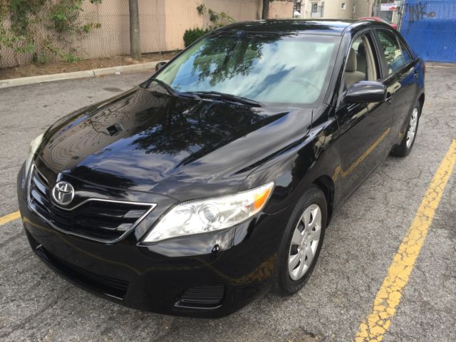 Toyota : Camry 4dr Sdn I4 A New Trade low miles 82000miles 82000miles 82000miles runs great warrantee