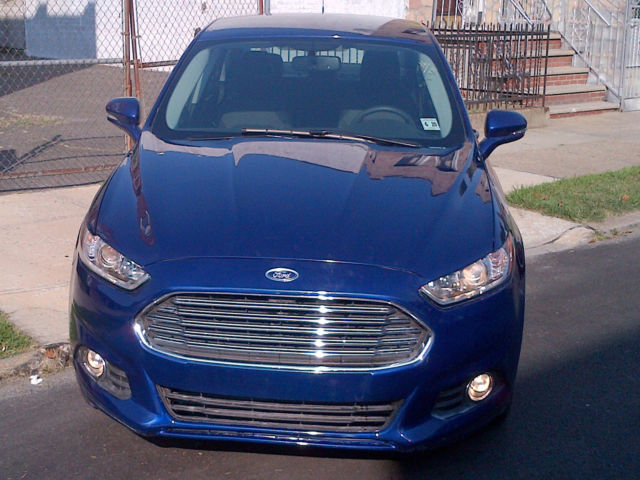 Ford : Fusion SE 16 ford fusion luxury package leather fog heated camera 1 k miles over 7 k savings
