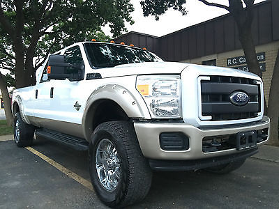 Ford : F-250 Super Crew Cab  2011 ford f 250 fx 4 turbodiesel 6.7 l powerstroke 4 x 4 one owner like new