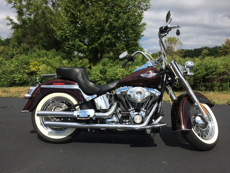 2004 Harley-Davidson® FXST/I Softail® Standard