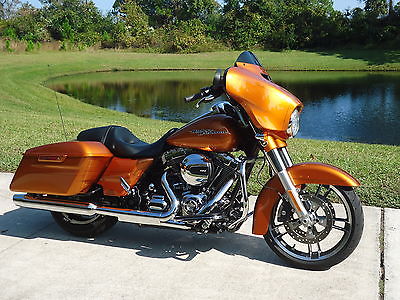 Harley-Davidson : Touring 2015 harley streetglide special only 1300 miles and flawless condition