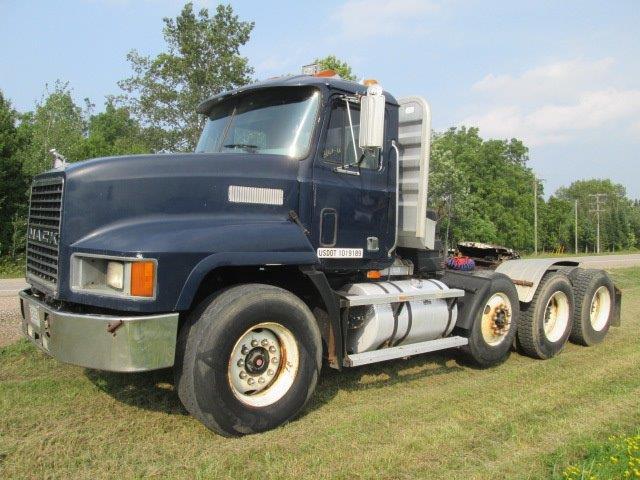 1993 Mack Ch613