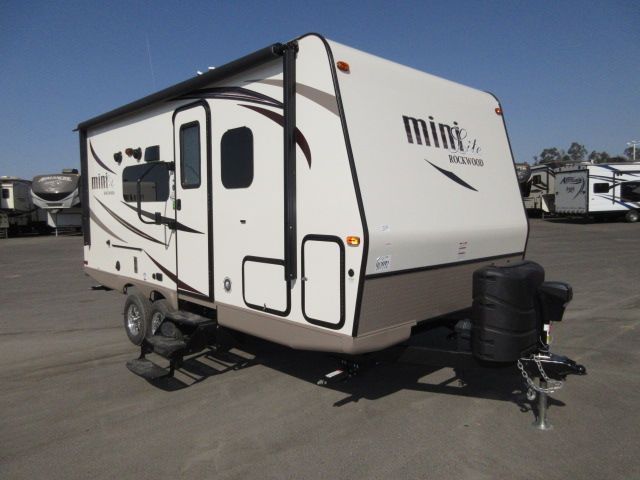 2005 Forest River CEDAR CREEK 29 FW