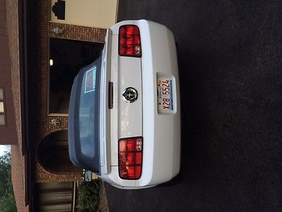 Ford : Mustang 2006 ford mustang covertible excellent condition leather interior loaded