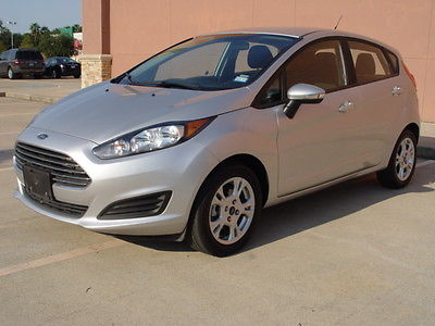 Ford : Fiesta SE ONLY 9K MILES SYNC SYS. BLUE TOOTH SE AUTOMATIC WHEELS CD PLAYER