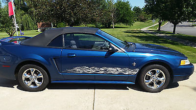 Ford : Mustang 2 - DOOR CONVERTIBLE 1999 ford mustang convertible 35 th anniversary