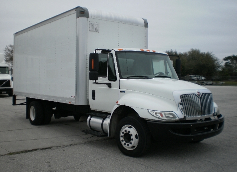 2012 International 4300lp