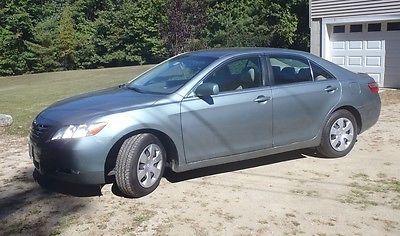 Toyota : Camry LE Sedan 4-Door 2007 toyota camry le sedan 4 door 2.4 l very low miles 54 000