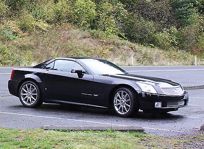 Cadillac : XLR Cadillac XLR-V  Raven Black exterior with Black leather interior