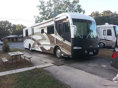 2002 Fleetwood Revolution 38 ft Diesel Pusher with lots of aftermarket extras