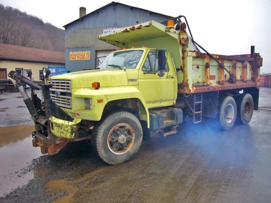 1987 Ford F8000