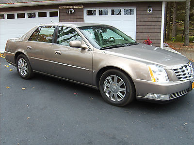 Cadillac : DTS LUXURY III Sedan 4-Door 2006 cadillac dts luxury iii sedan 4 door 4.6 l