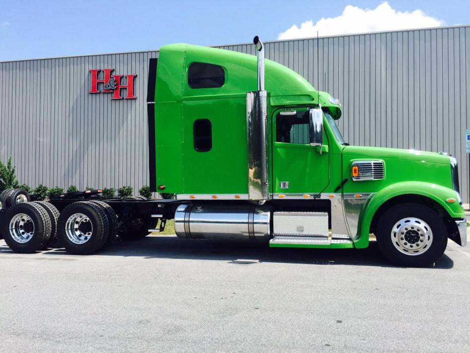 2016 Freightliner Cc13264 - Coronado