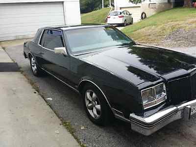 Buick : Riviera Black, Velour seats, Coupe, Automatic Transmission, 1981 Buick Riviera, V-8 Eng.
