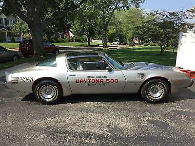 Pontiac : Trans Am 1979 silver anniversary trans am 4 speed 400