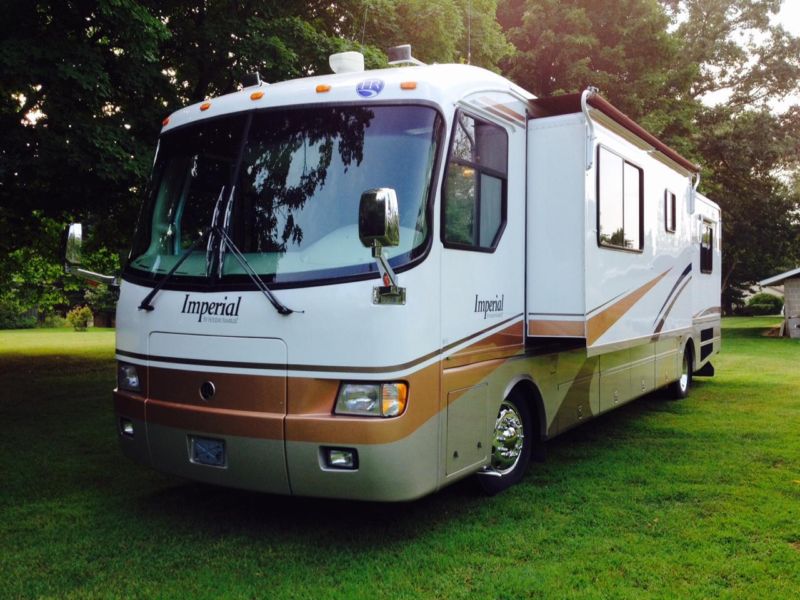 1998 40’ Holiday Rambler Imperial w/slide