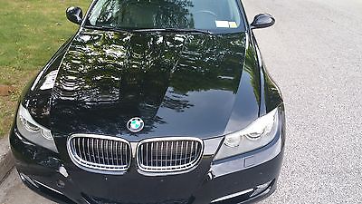 BMW : 3-Series 335Xi   2011 bmw 335 xi excellent and clean condition black on black with twin turbo