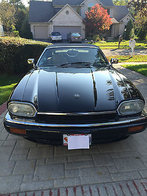 Jaguar : XJS xjs CONVERTIBLE well maintained very road worthy