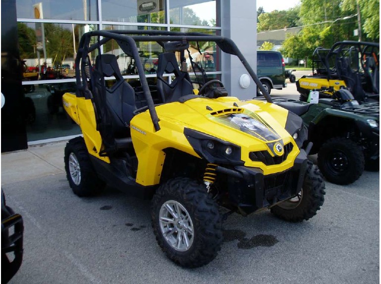 2013 Can-Am Commander DPS 1000