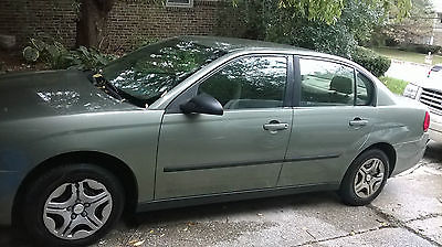 Chevrolet : Other 2004 chevy malibu base hatchback 4 door 1.6 l make me a decent offer