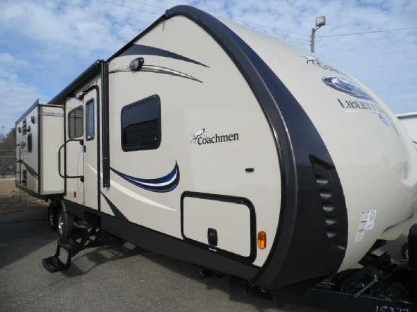 2014 Liberty Edition FOREST RIVER COACHMEN 320BHDS/RENT TO OW