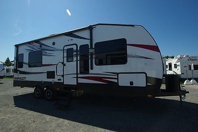 MUST SELL 2015 KEYSTONE FUZION IMPACT 260 TOY HAULER CAMPER WITH GENERATOR