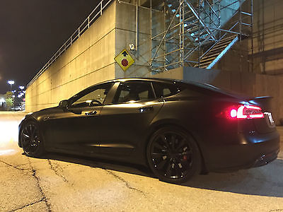 Tesla : Model S P85D P85D Fully Loaded High MSRP w tasteful upgrades Matte Black Gloss Black Trim