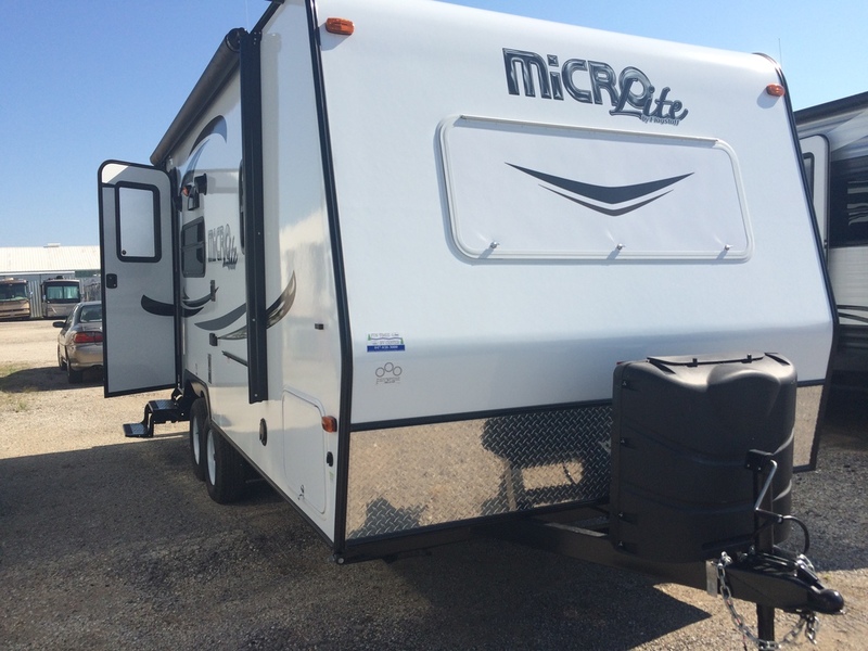 2016 Forest River Flagstaff Micro Lite 21FBRS