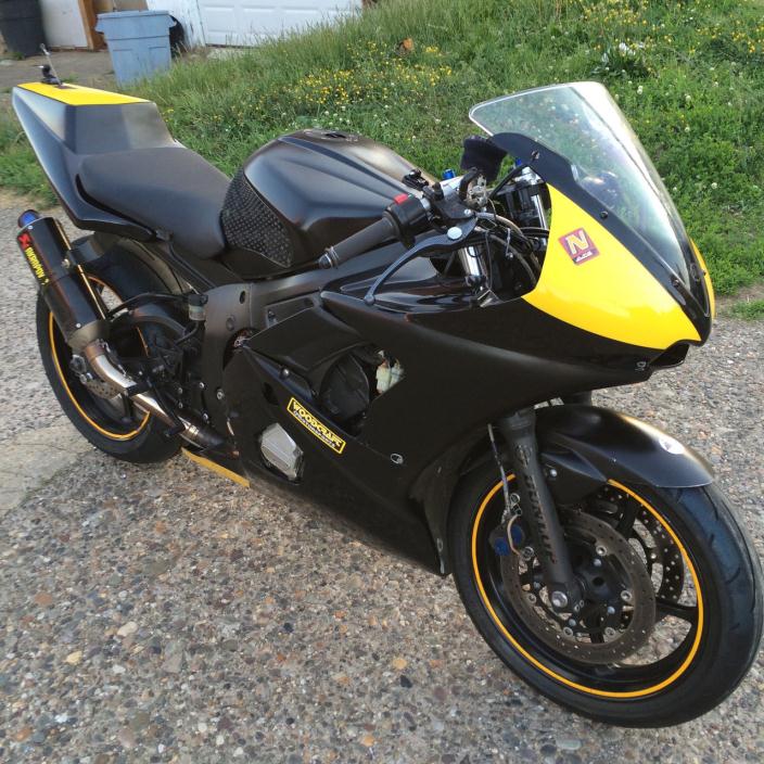 2003 Yamaha Yzf R6