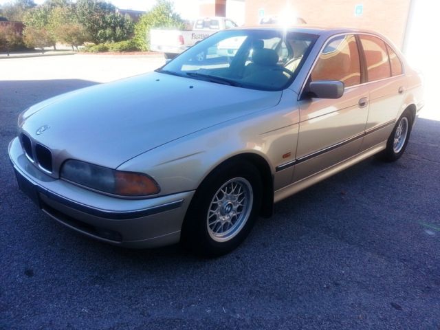 BMW : 5-Series 528I 4dr Sdn 1998 bmw 528 i clean low miles