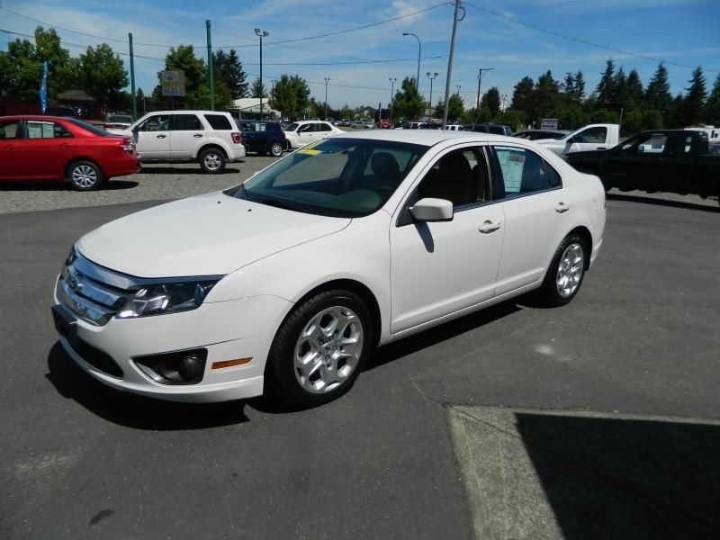 2011 Ford Fusion SE One Owner Lease Return