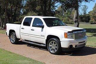GMC : Sierra 1500 Denali Crew Cab AWD One Owner Perfect Carfax Warranty Remaining Navigation Moonroof MSRP New $54250
