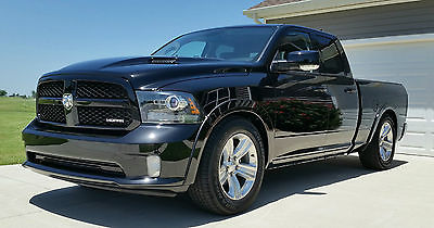 Ram : 1500 Sport Extended Cab Pickup 4-Door Like New-Low Miles-Lowered 2