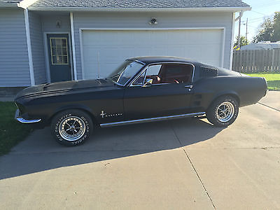 Ford : Mustang Fastback 1967 ford mustang fastback 289 4 v satin black new red interior