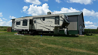 2012 Heartland big country 38' 5th wheel camper