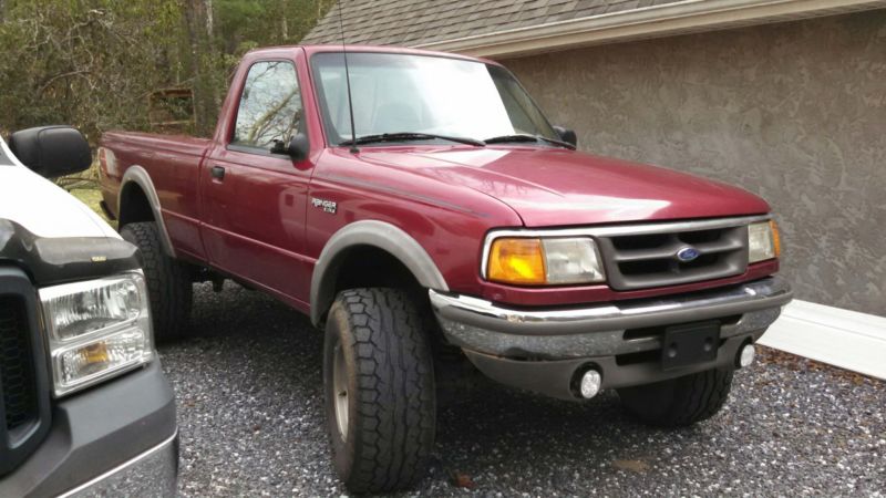 1996 FORD RANGER Automatic 4 wheel drive 106,000 miles
