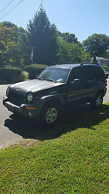 Jeep : Liberty Sport Sport Utility 4-Door 2003 black jeep liberty 4 x 4 new tires automatic great for beach or snow