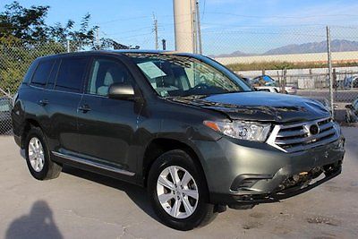 Toyota : Highlander 4WD V6 2012 toyota highlander 4 wd v 6 damaged rebuilder only 24 k miles perfect project