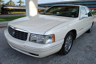 Cadillac : DeVille Concours Sedan 4-Door 1998 cadillac deville concours sedan 4 door 4.6 l