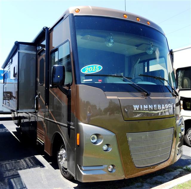 2007 Winnebago Outlook 29B