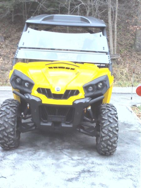 2015 CANAM 800 COMMANDER DPS side by side