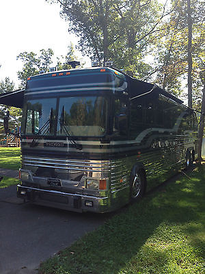 Very nice Prevost, Elegant Lady by Liberty Coach