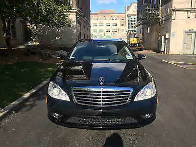 Mercedes-Benz : S-Class S550 Sedan 4D Mint condition 2007 Mercedes Benz S550, a lot of car for your money going cheap