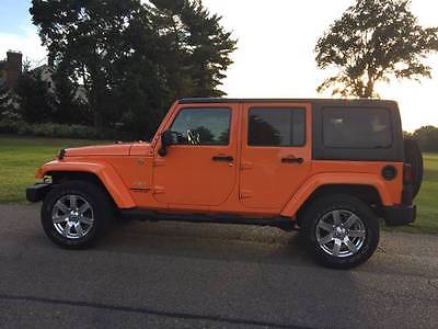 Jeep : Wrangler Sahara 2013 jeep wrangler unlimited sahara 4 x 4 orange