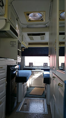 2001 Coach House Class 192TB Limited Class B Camper ( Pristine Condition)